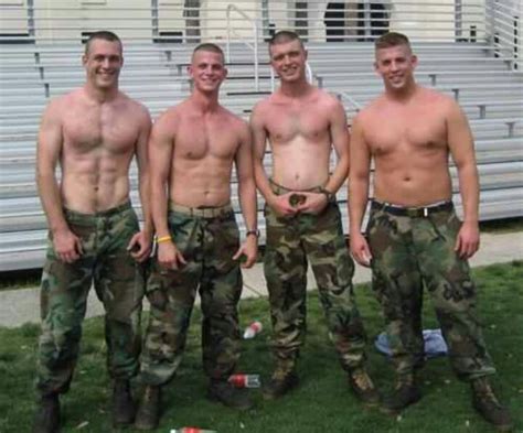 Free Gay Army Porn Videos